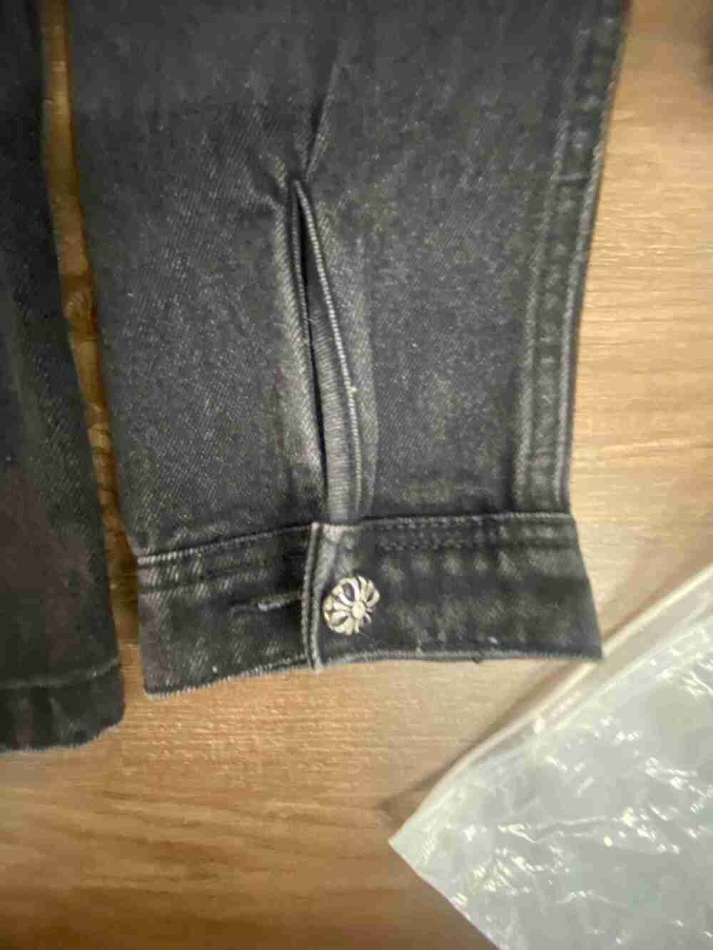 ✨ Chrome Hearts Cross Patch Black Denim Shirt Jacket - Picture 5 of 6
